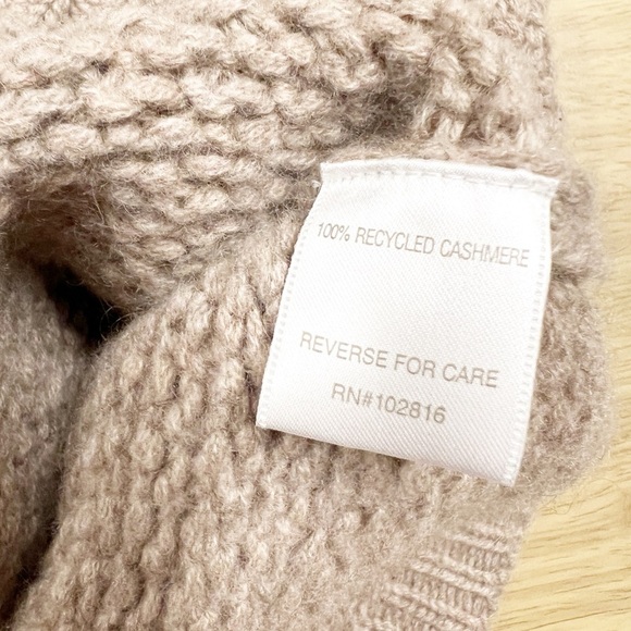 Garnet Hill Womens Tan Recycled Cashmere Cozy Cable Knit Turtleneck Size M - Picture 5 of 7